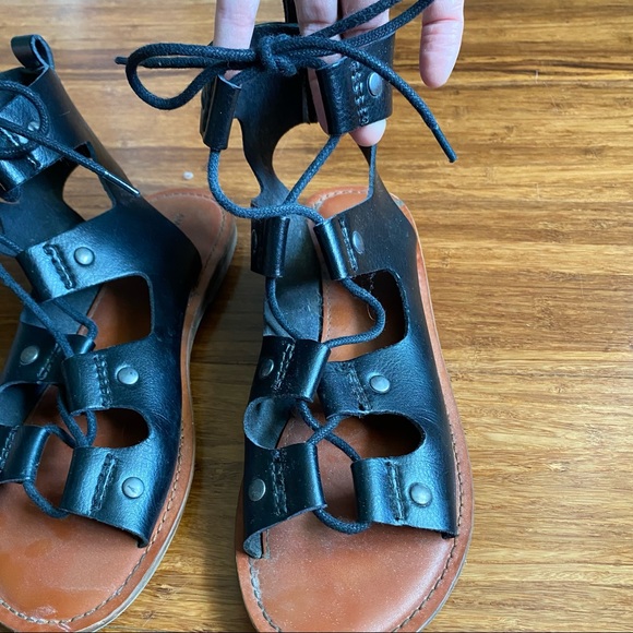 American Eagle > Sandals - Picture 2 of 5